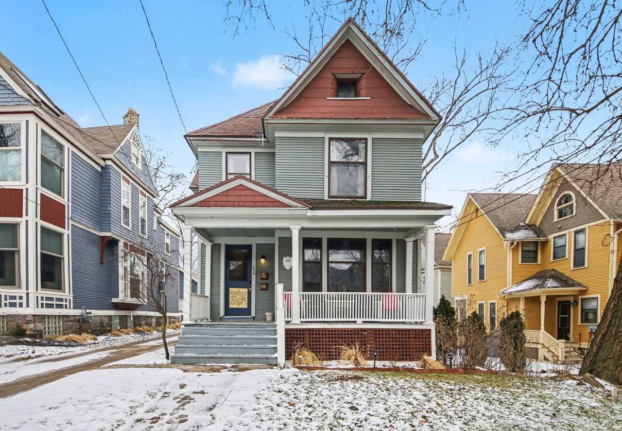 256 Union Ave Se #2 - Photo 2 of 50