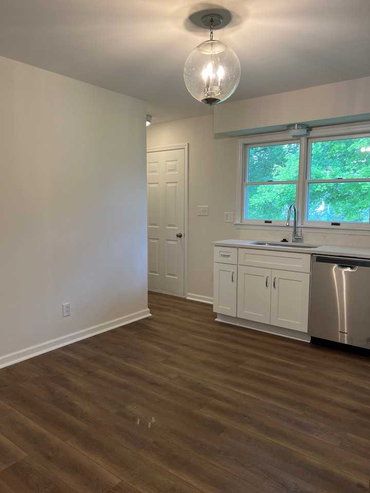 141 Raine St #141 - Photo 5 of 8