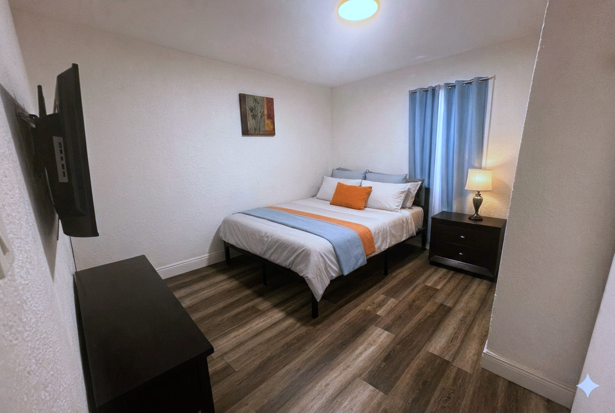 561 Ne 159th St #A - Photo 5 of 14