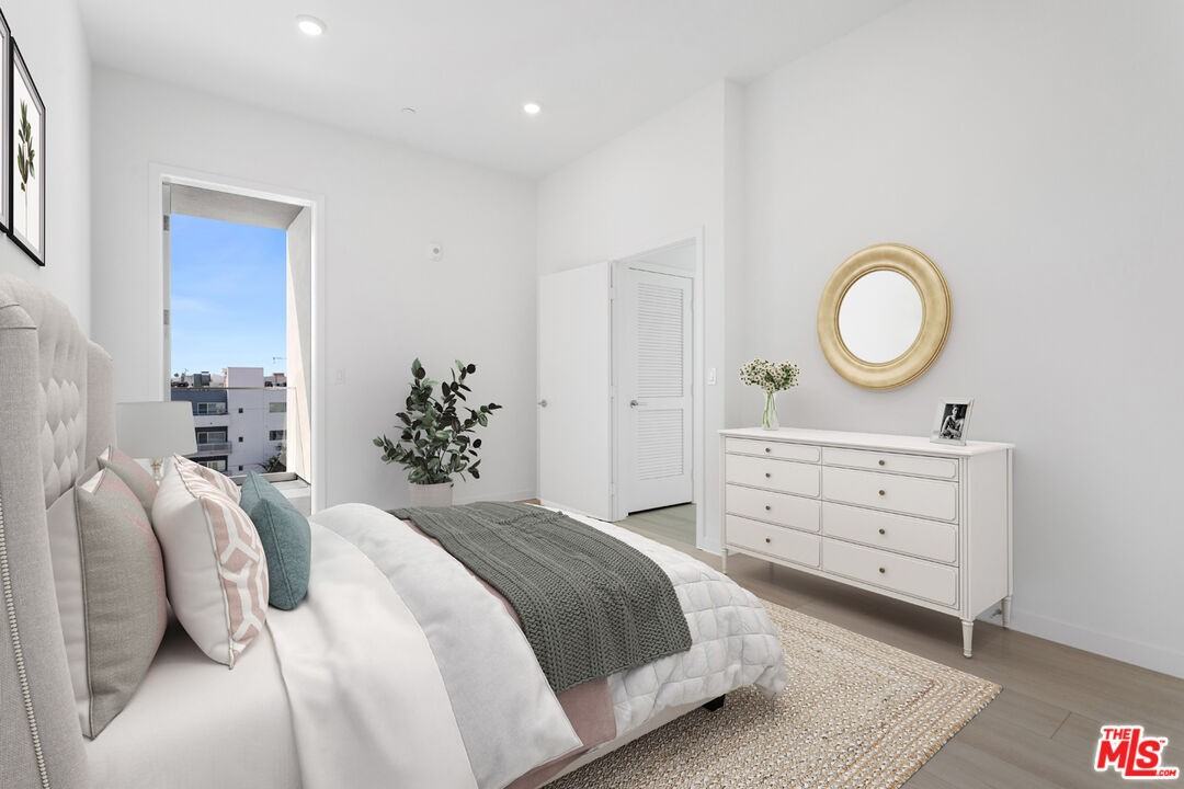 1650 Sawtelle Blvd #1650-409 - Photo 2 of 5