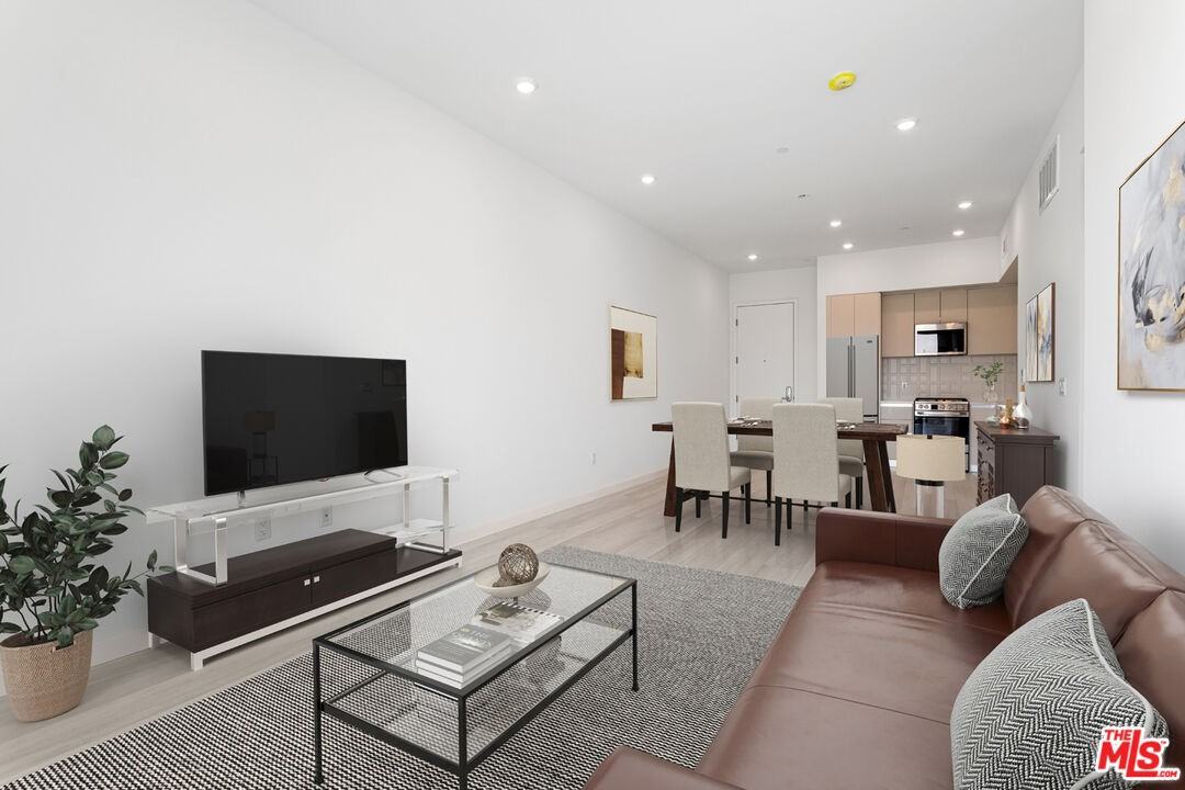 1650 Sawtelle Blvd #1650-409 - Photo 3 of 5