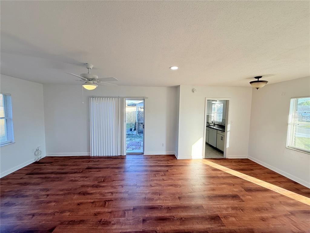 2913 Joyann St #2913 - Photo 6 of 29