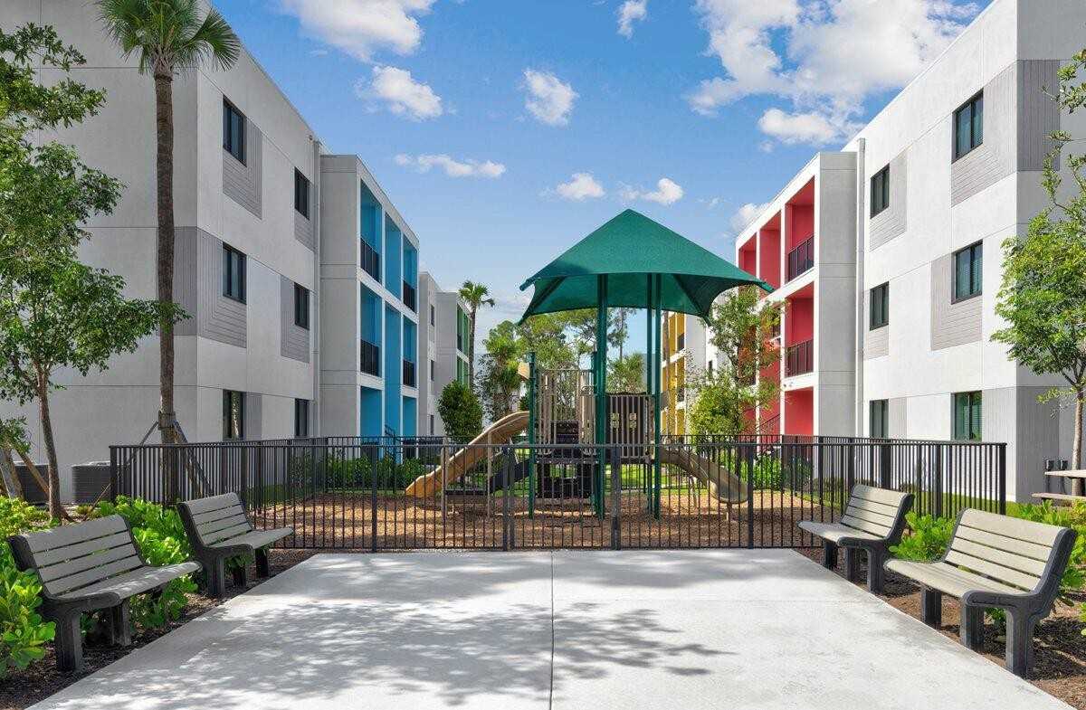 4250 Lakewood Rd #4250-101 - Photo 7 of 20