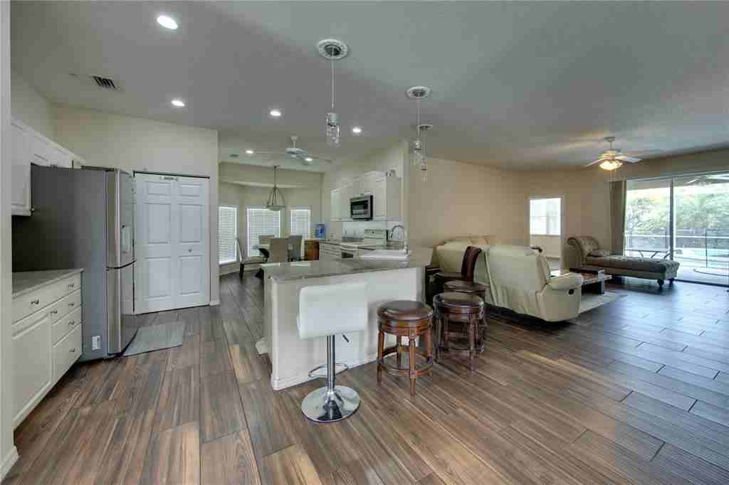 5291 Echo Ln #5291 - Photo 5 of 32