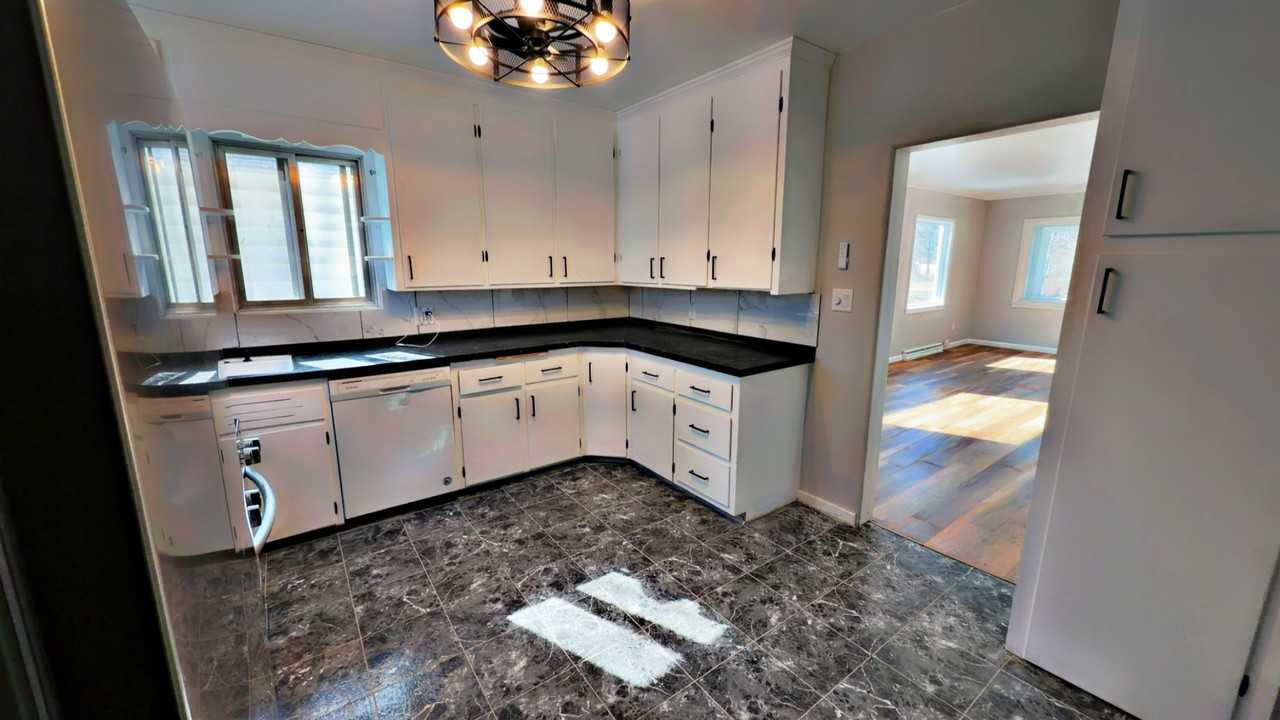 1520 Durand St #NA - Photo 3 of 18