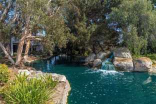 8182 Mainsail Dr - Photo 1 of 1