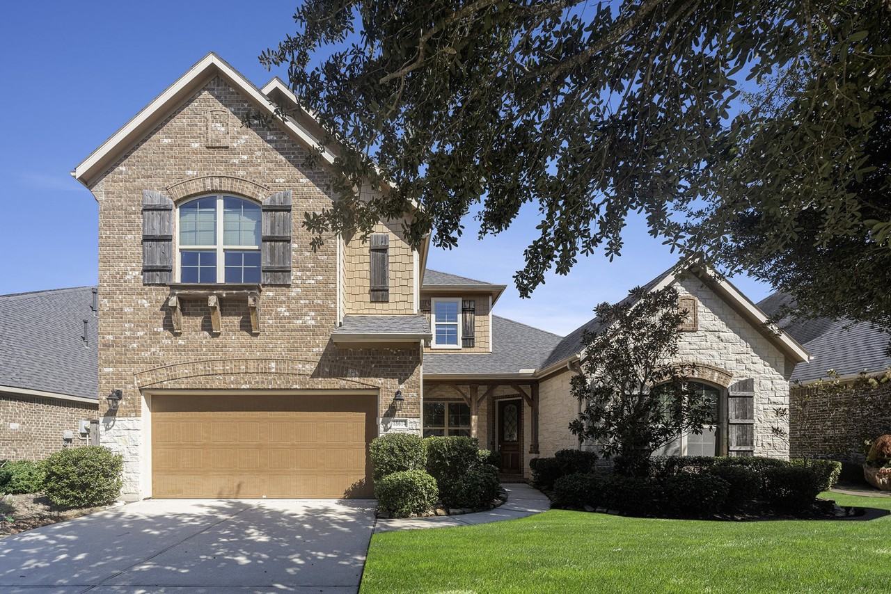 18614 Rimini Ridge Ct #18614 - Photo 3 of 35