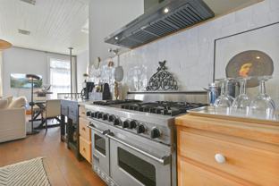 1614 Avenue K - Photo 1 of 1