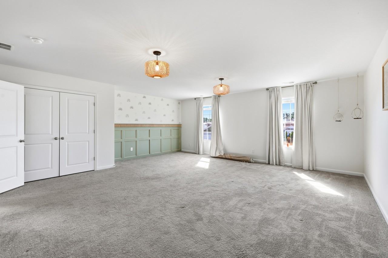 2219 Blackthorn Dr #NA - Photo 5 of 23