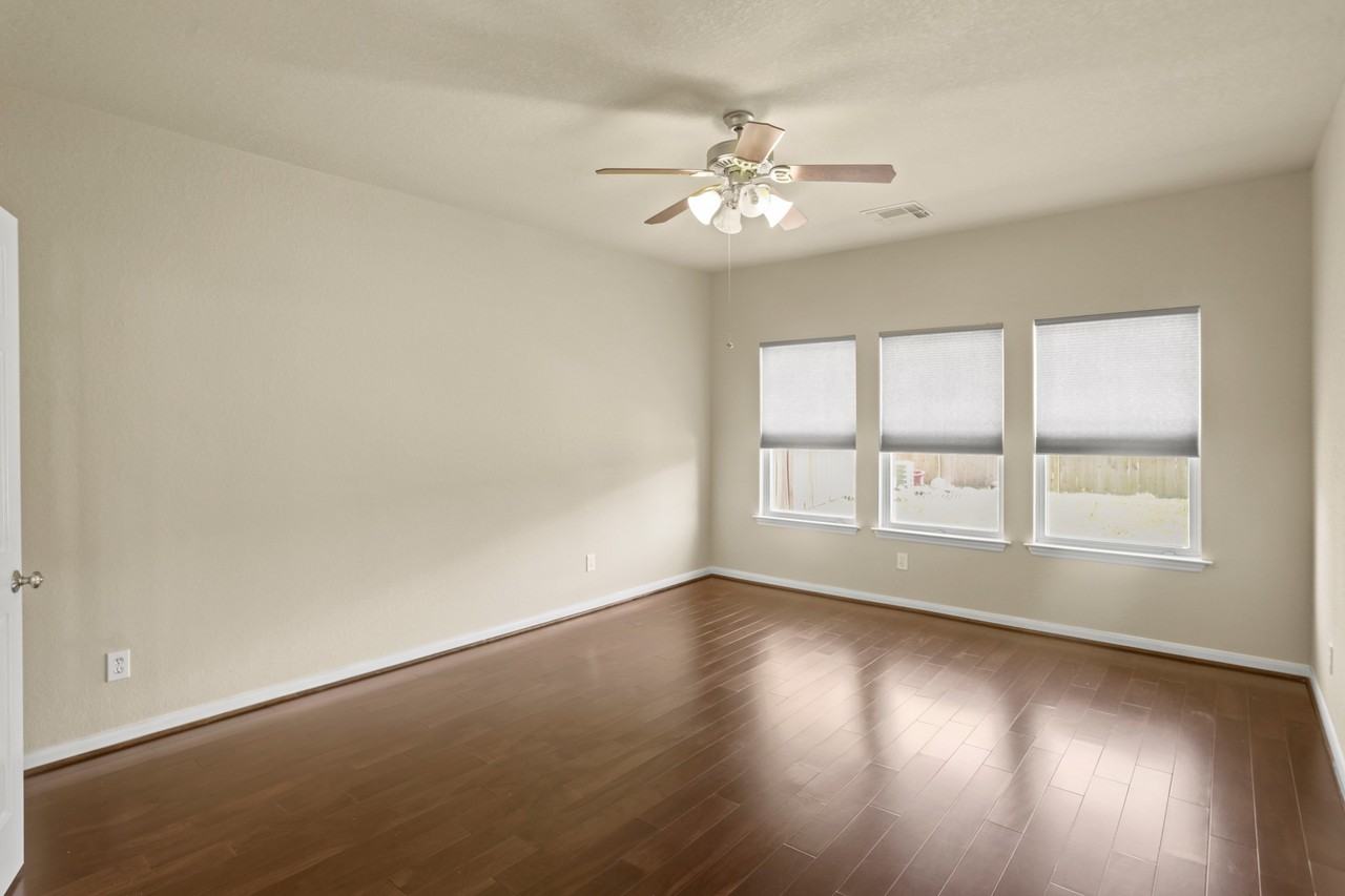 6034 Preserve Ln #6034 - Photo 6 of 23