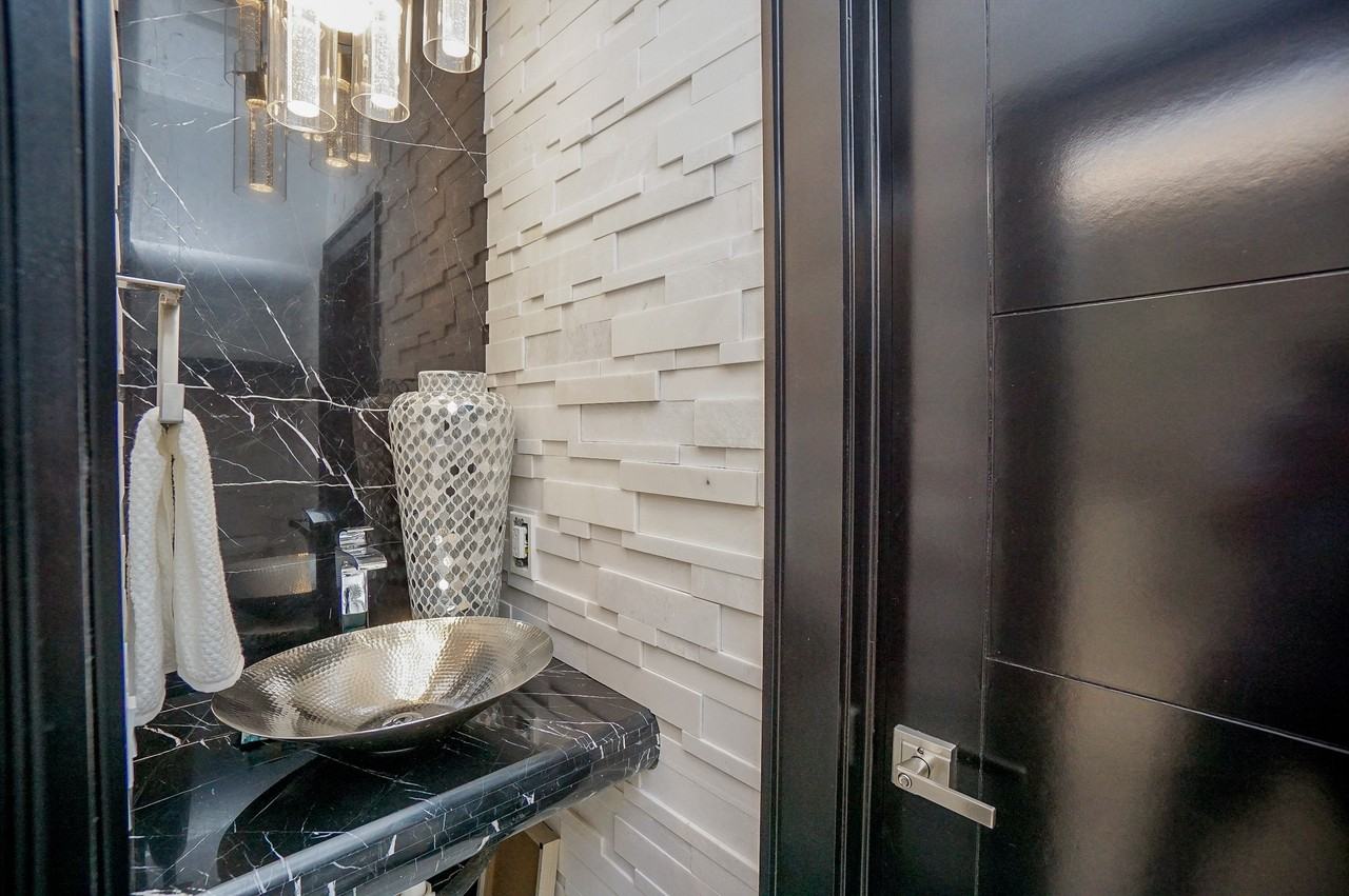 5711 Sugar Hill Dr #5711-29 - Photo 6 of 49