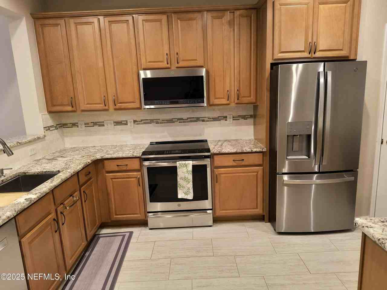 3253 Climbing Ivy Trl #3253 - Photo 7 of 30