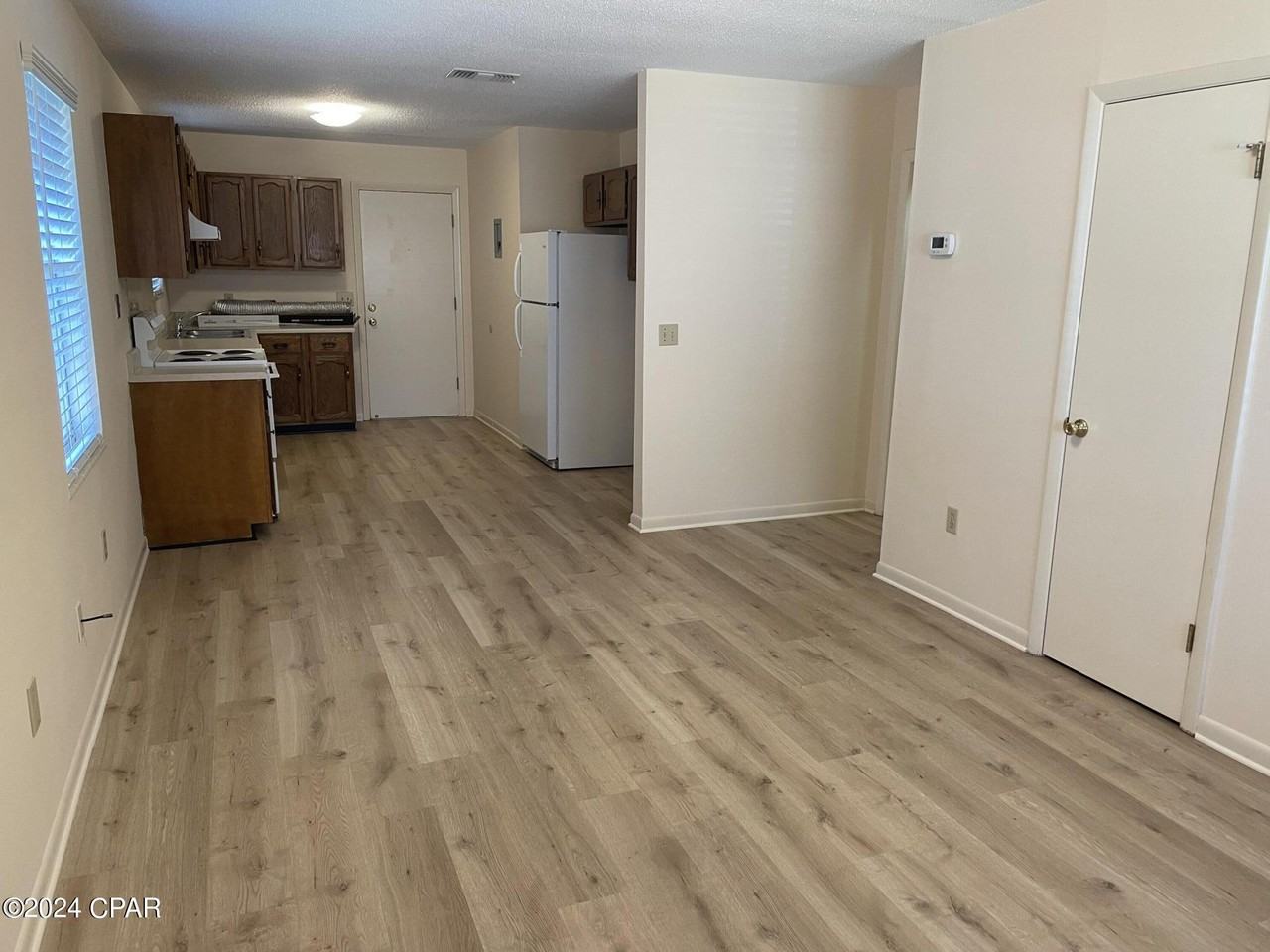 5605A Hilltop Ave #5605B - Photo 5 of 6