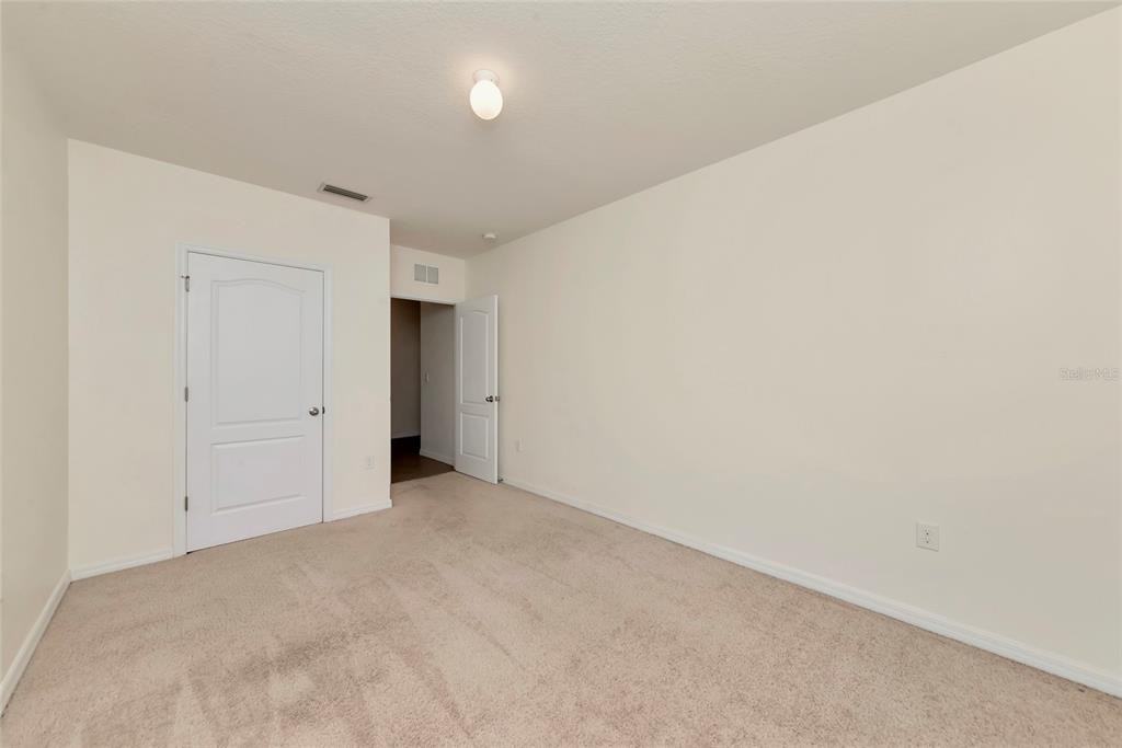 15517 Rose Grove Dr #15517 - Photo 2 of 33