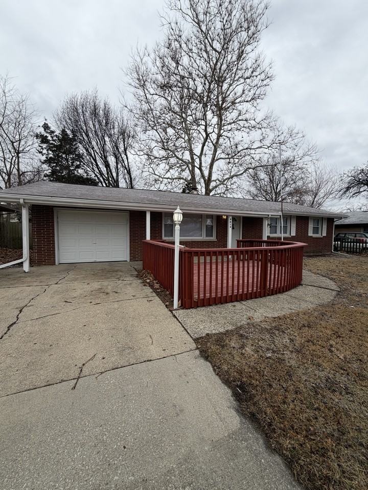 2213 Roland Dr #1 - Photo 2 of 50