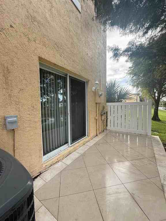 6615 Winfield Blvd #6615 - Photo 3 of 28