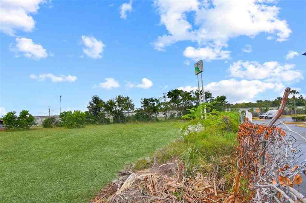 7268 Morse Ave #7268 - Photo 4 of 9