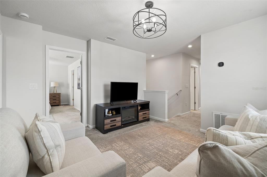 17997 Dairy Farm Ct #17997 - Photo 2 of 34