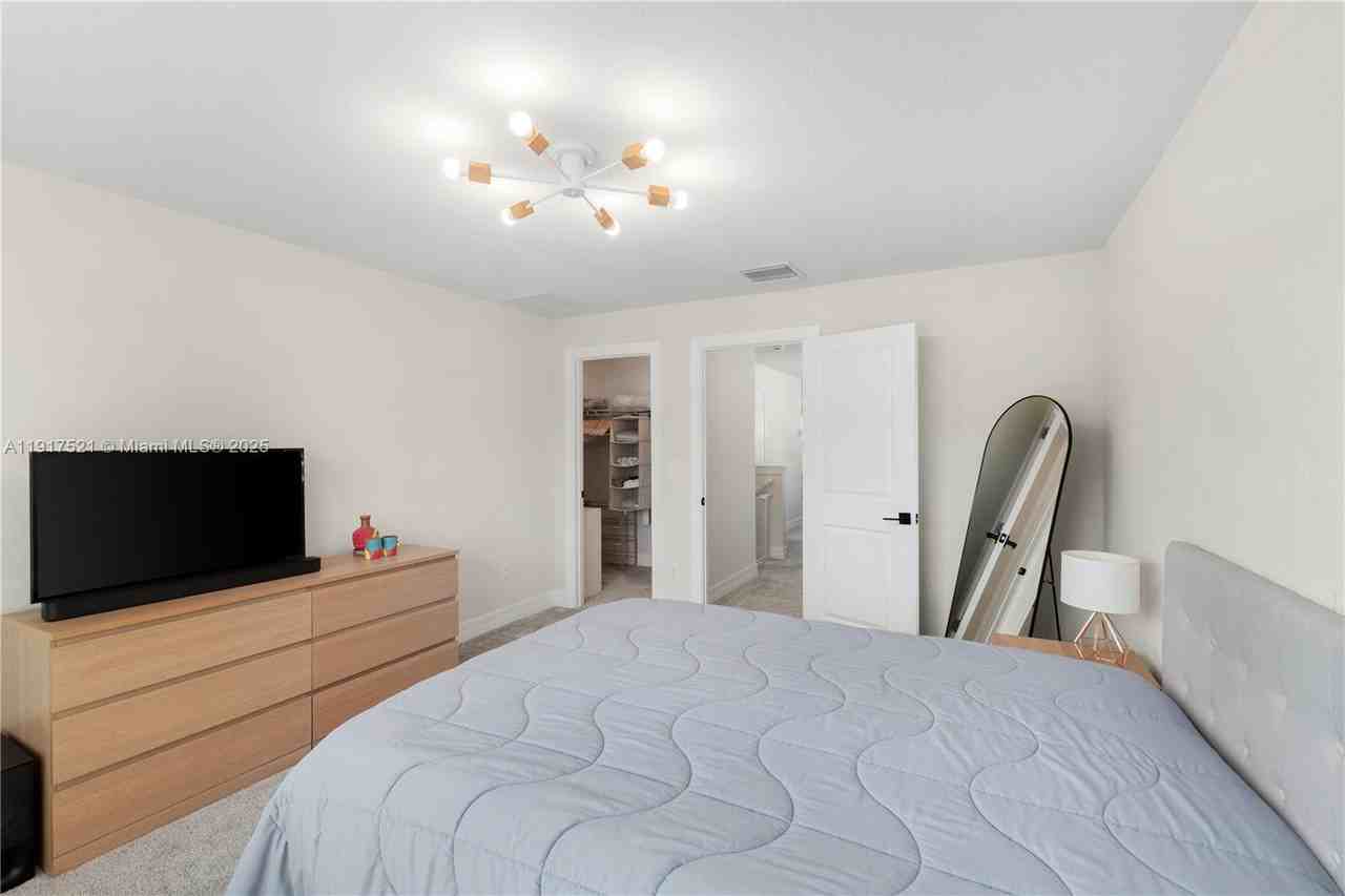 2917 Olivia Ave #2917-2917 - Photo 4 of 41