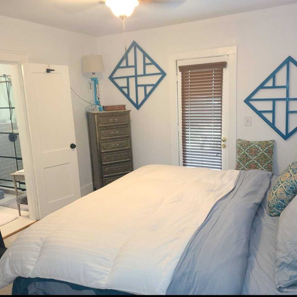 1425 Munger St #1425 - Photo 5 of 24