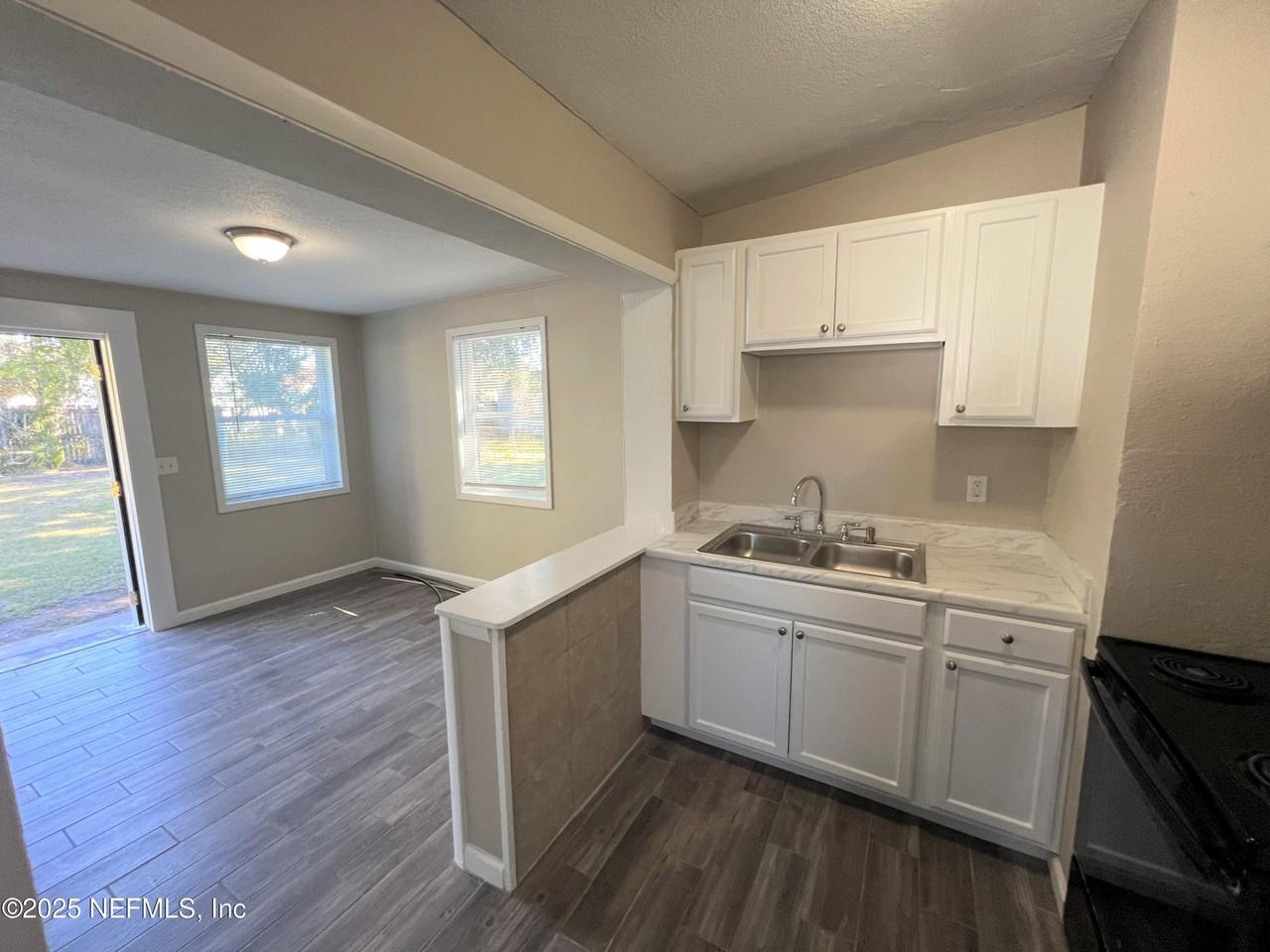 8931 Devonshire Blvd #8931 - Photo 6 of 18