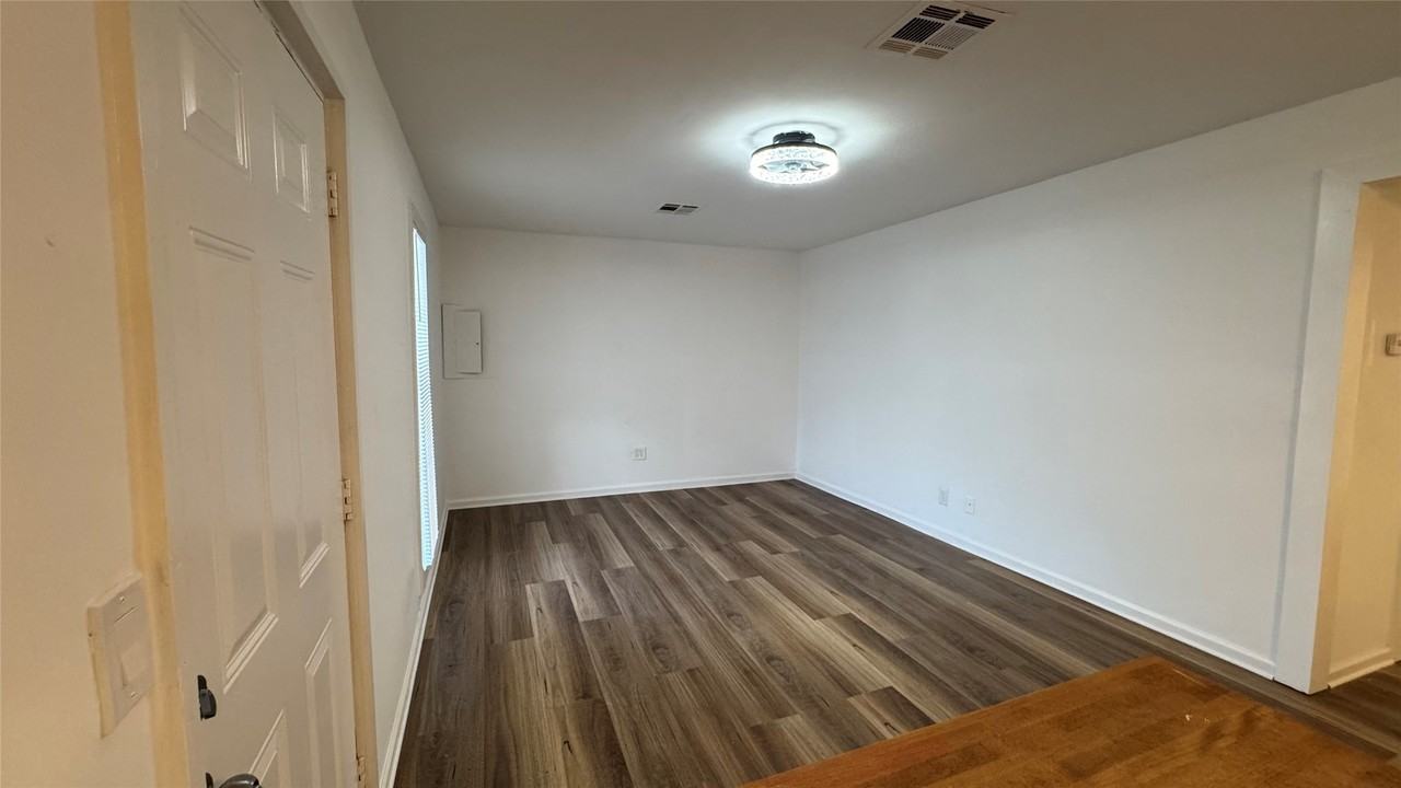 105 Clear Lake Rd #105A - Photo 7 of 7