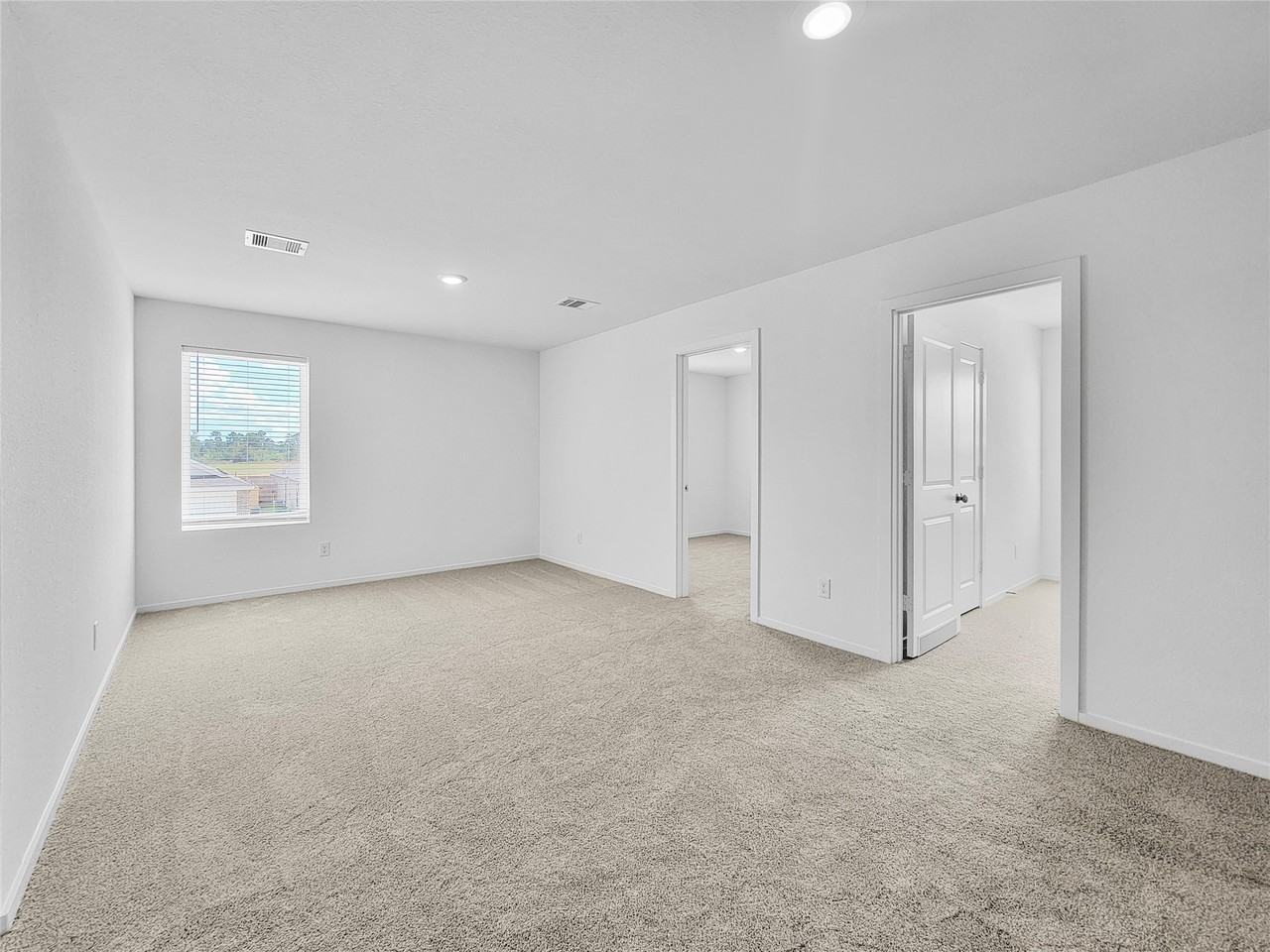 273 Douglas Hills Dr #273 - Photo 7 of 15