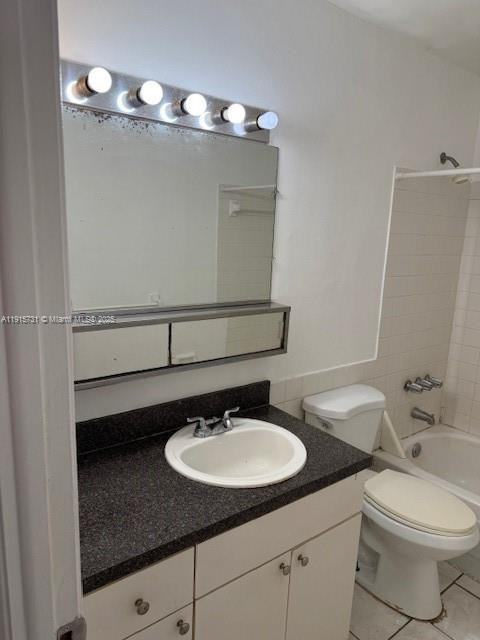 Loch Lomond #3104-2115 - Photo 2 of 8