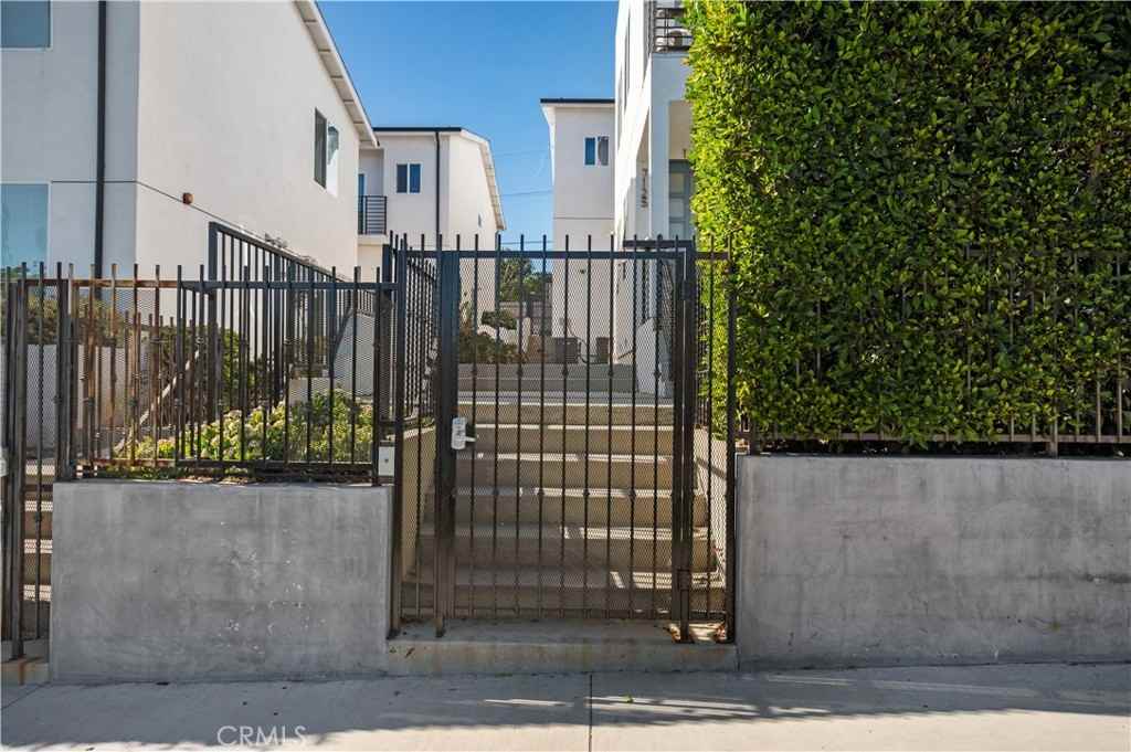 7125 S La Cienega Blvd #7125 - Photo 7 of 24