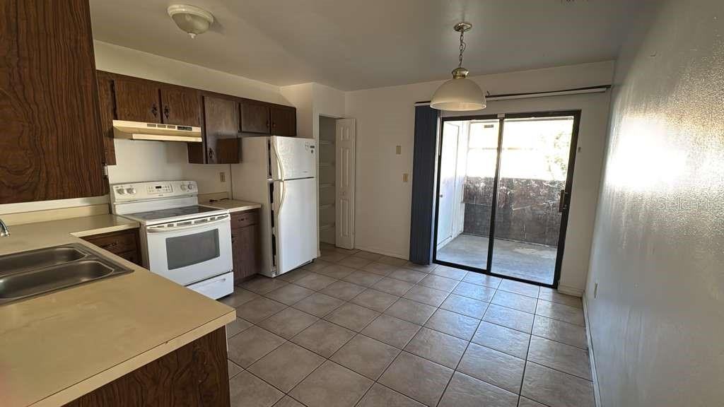 703 Platypus Ct #703 - Photo 2 of 12