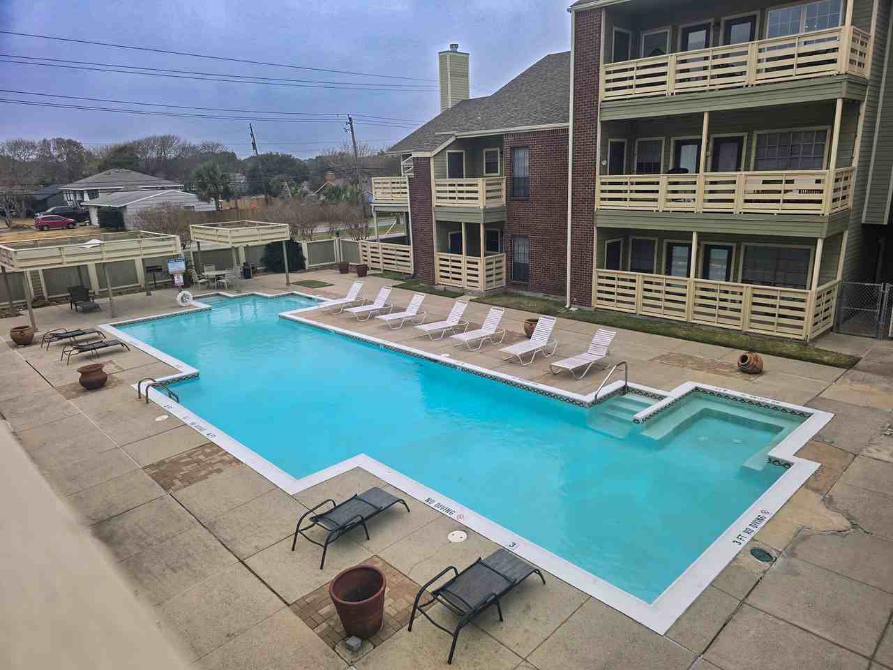 500 Ferry Rd #323 - Photo 2 of 42