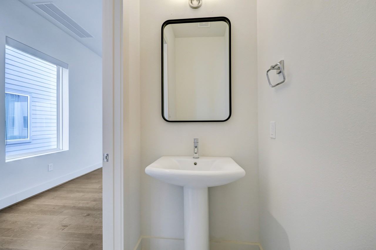 4813 Martin Oaks Ln #4813 - Photo 7 of 25