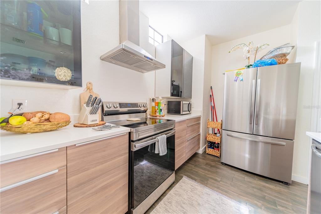 6133 Metrowest Blvd #6133-105 - Photo 5 of 34