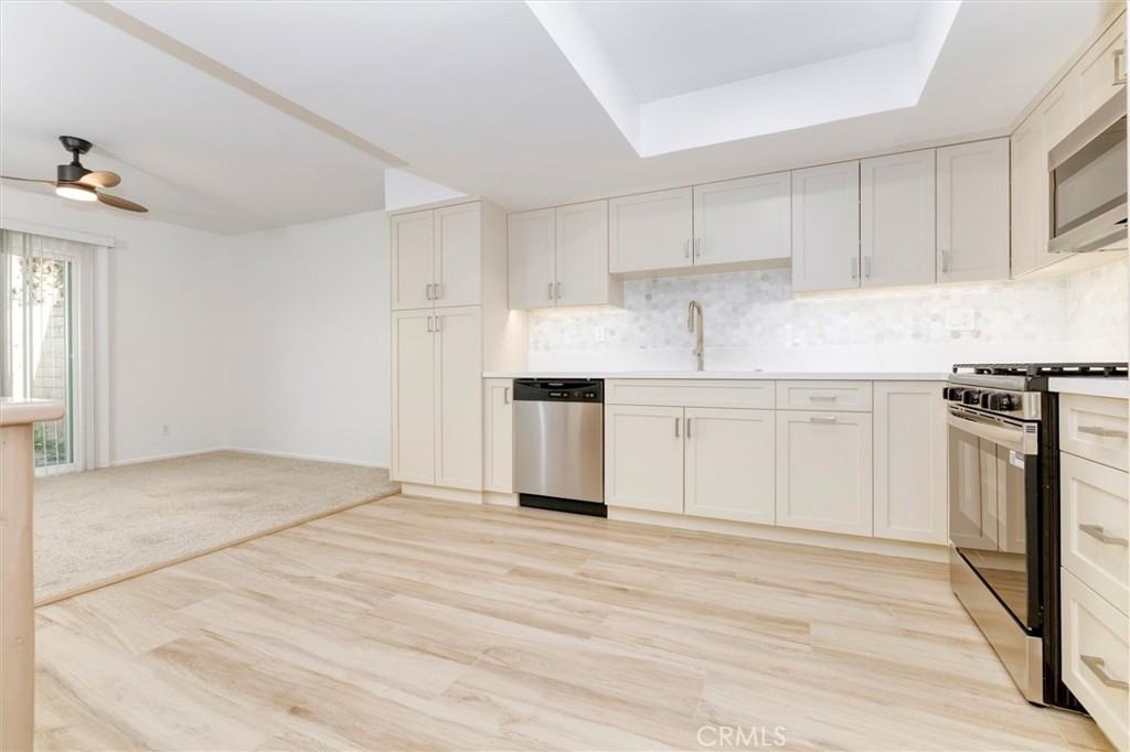 27139 Rio Prado Dr #27139 - Photo 3 of 34