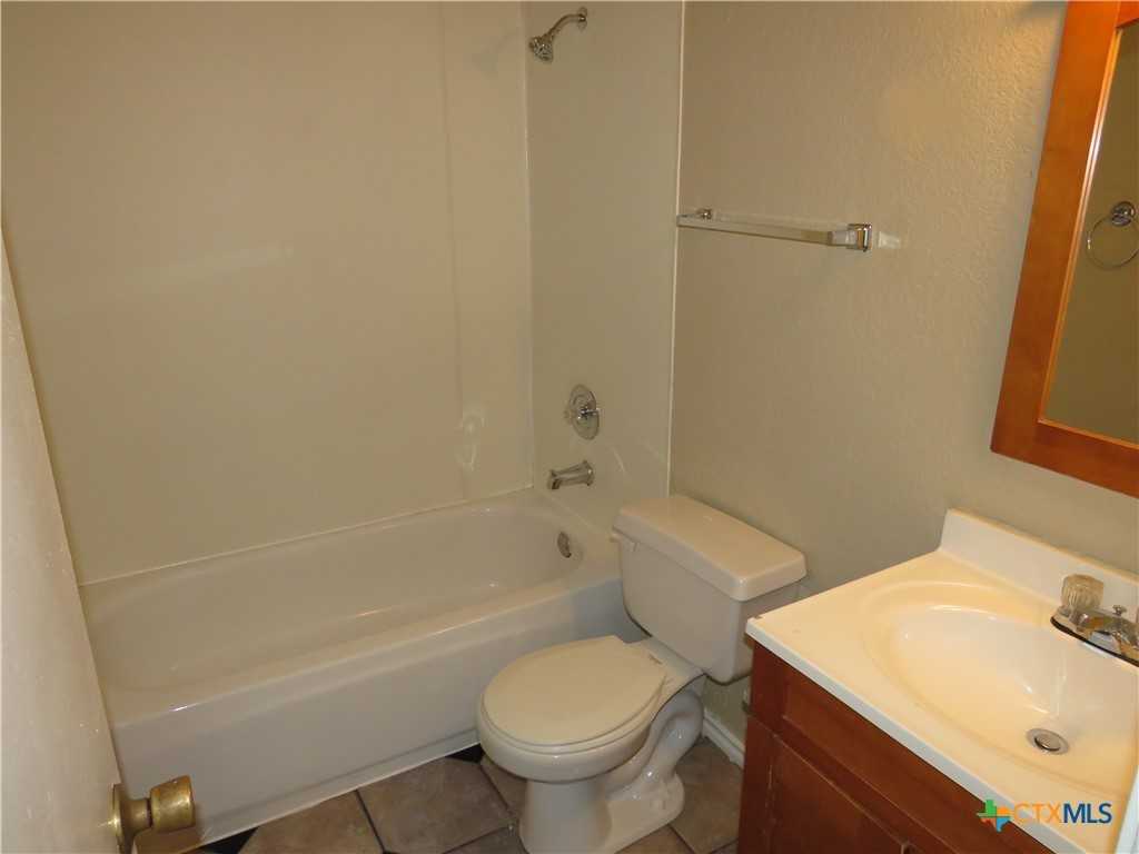 1602 Benttree Dr #1602A - Photo 4 of 13