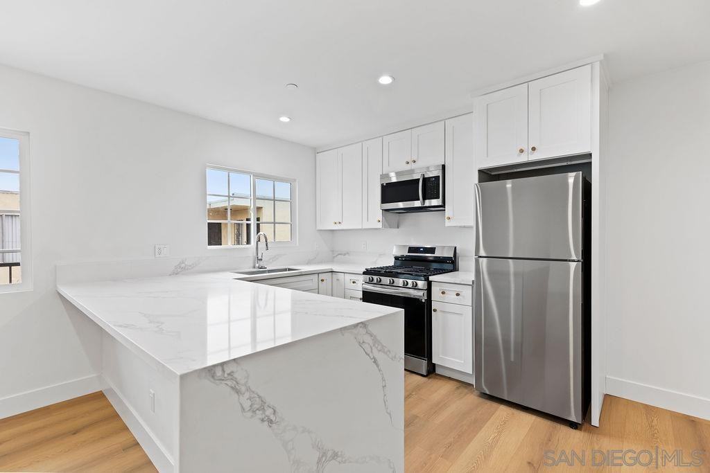 4265 42nd St #4265-5 - Photo 2 of 18