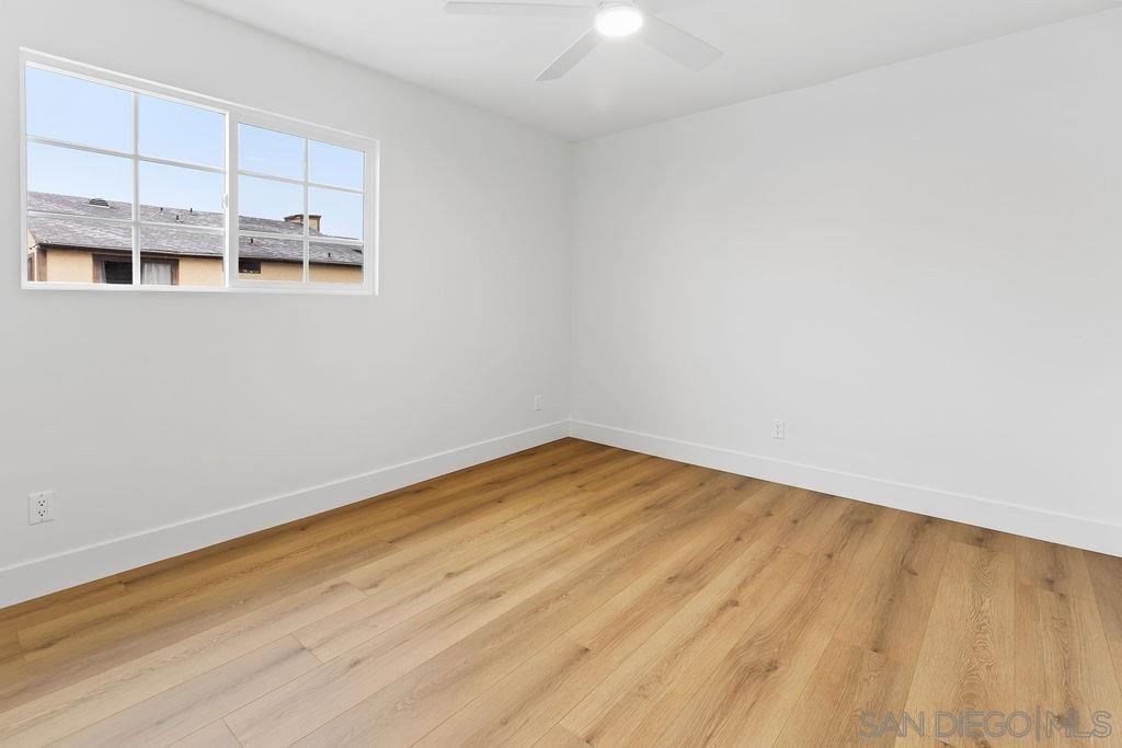 4265 42nd St #4265-5 - Photo 3 of 18