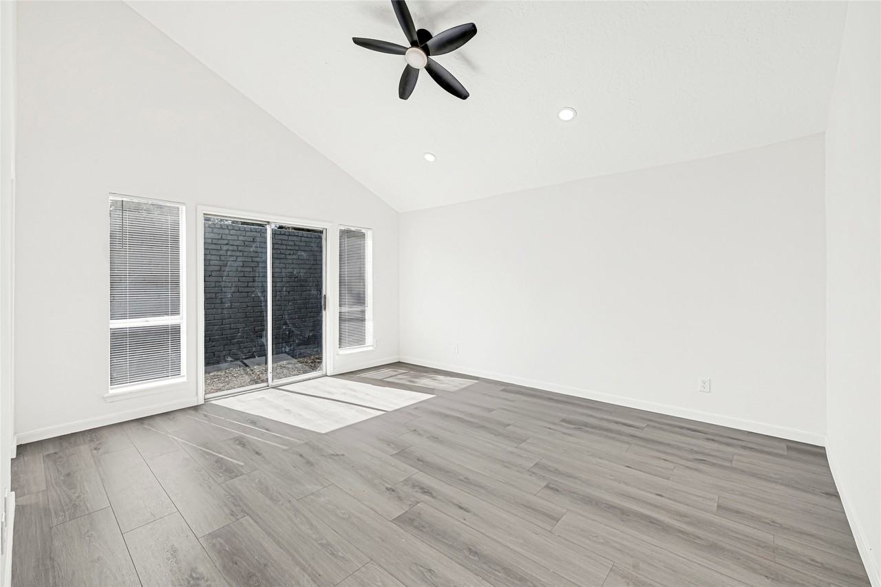 14823 Elmont Dr #14823 - Photo 3 of 29