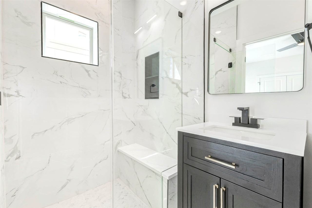 5638 Dolores St #5638 - Photo 5 of 47