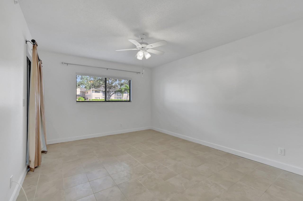 15364 Lakes Of Delray Blvd #15364-45 - Photo 2 of 50