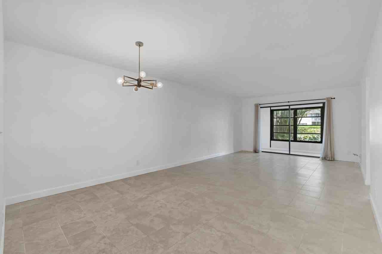 15364 Lakes Of Delray Blvd #15364-45 - Photo 7 of 50