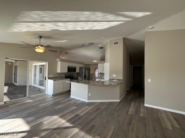 2149 Se 10th Ave #2149 - Photo 6 of 19