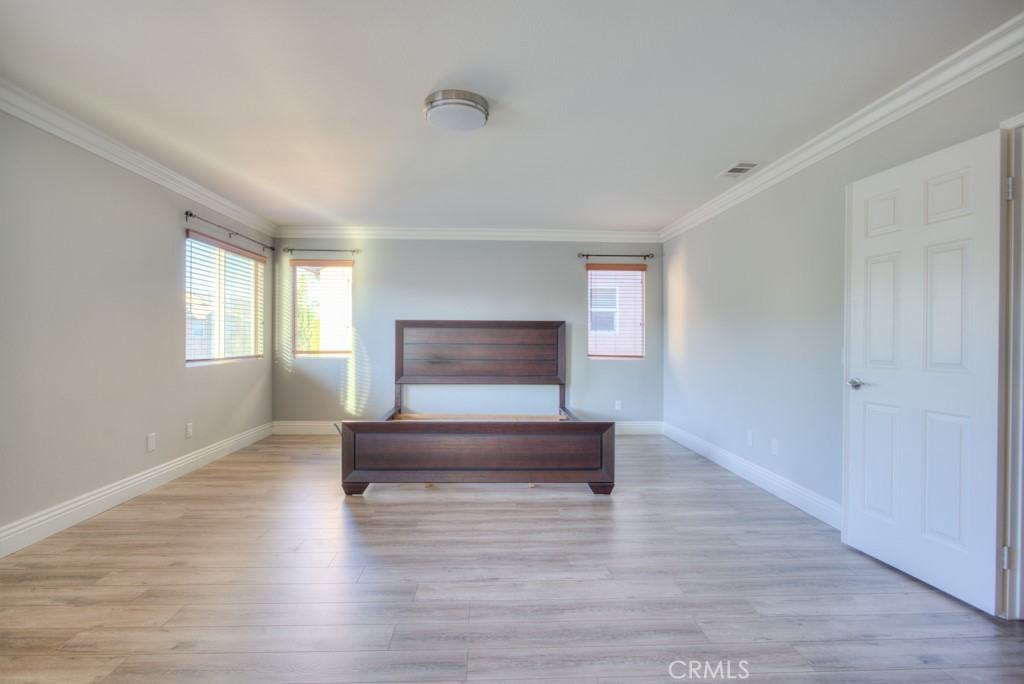 7783 Alderwood Ave #7783 - Photo 5 of 50