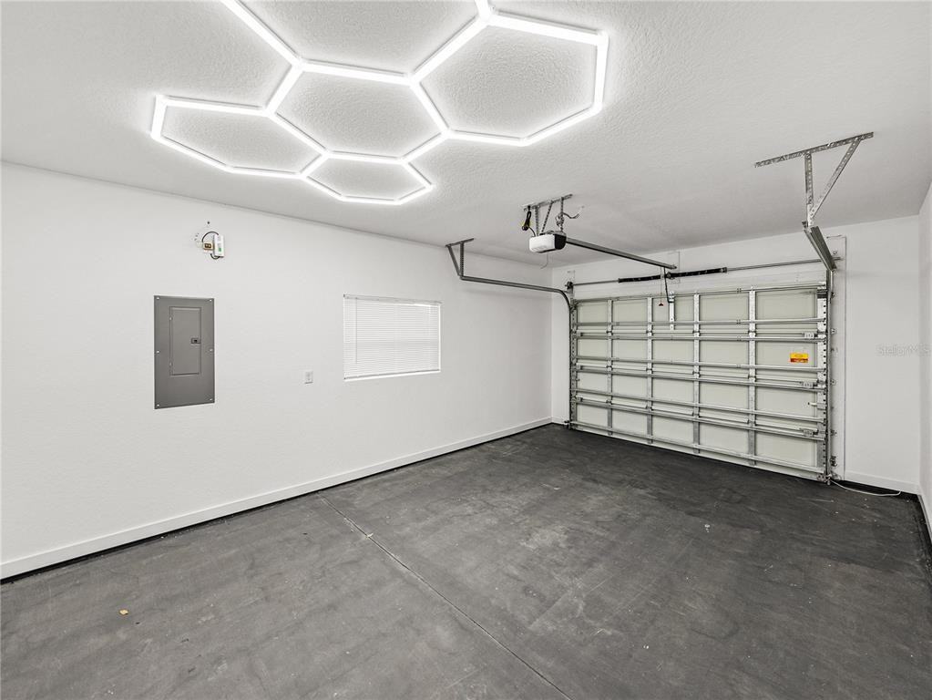 720 W 14th St #720 - Photo 6 of 25