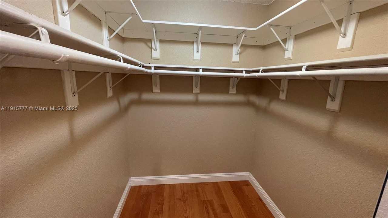 9113 Limetree Ln #9113-170 - Photo 4 of 50