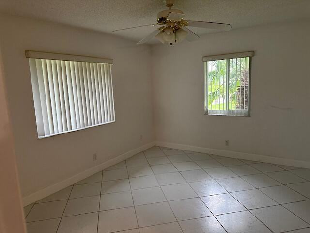 6813 Moonlit Dr #6813 - Photo 7 of 41