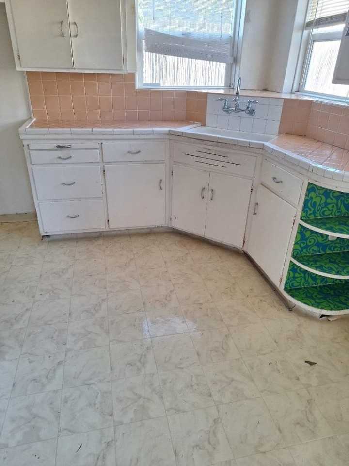 Peralta St #22223 - Photo 5 of 6