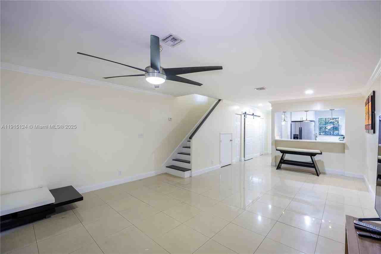 8325 Fairway Rd #8325