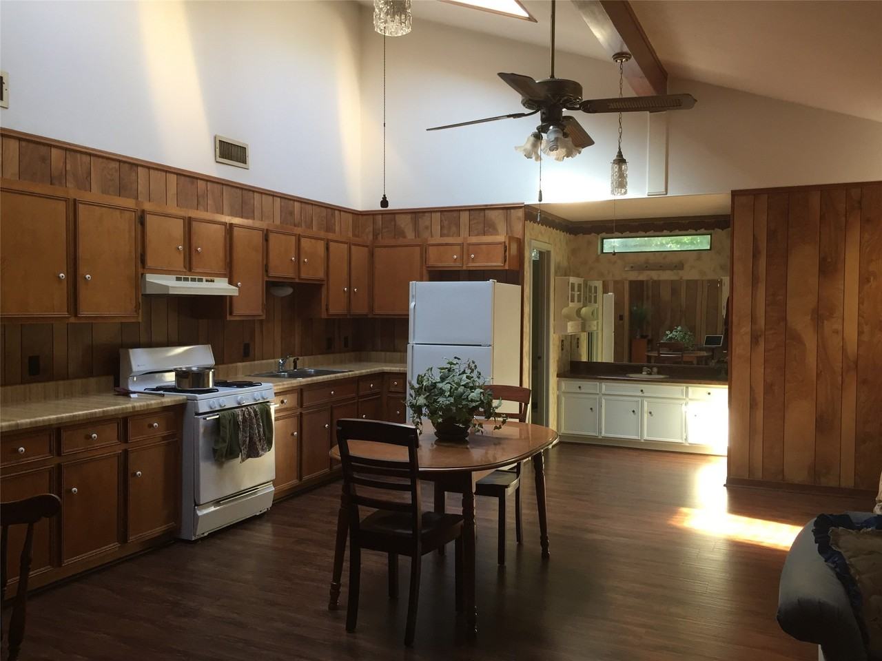 2604 Bois D Arc St #2604 - Photo 3 of 10