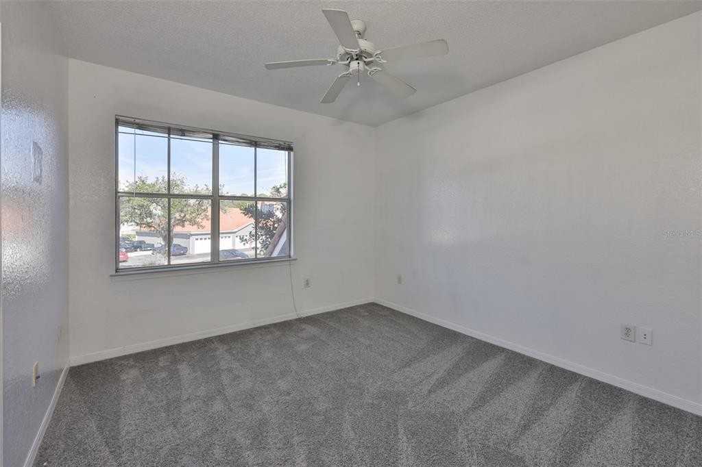 18001 Richmond Place Dr #18001 - Photo 4 of 30